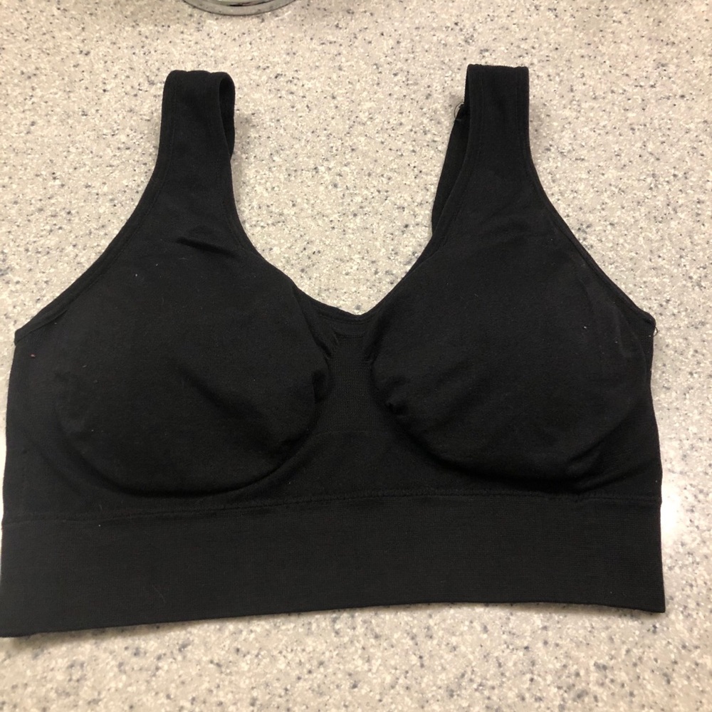 3/$10🔴 Women’s Sports Bra 🔴3/$10